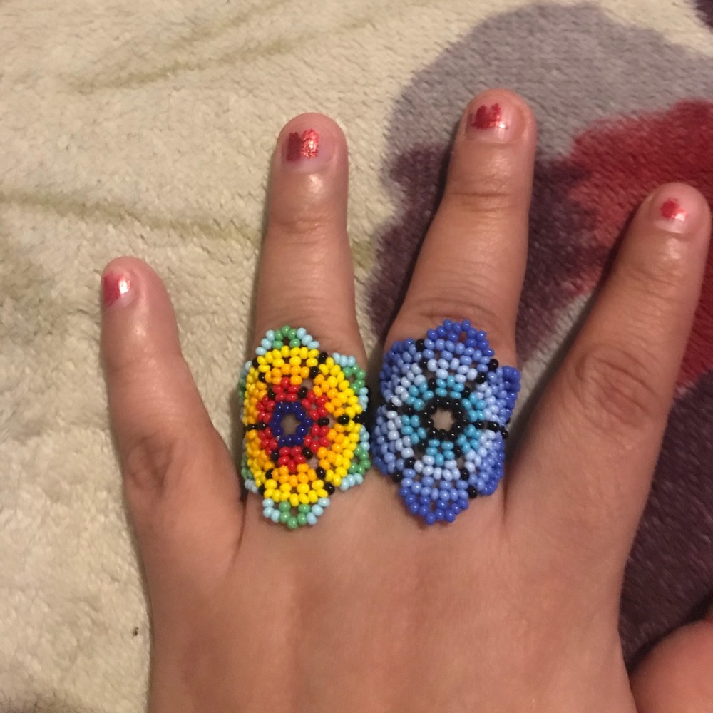rings - Picture 5 of 5